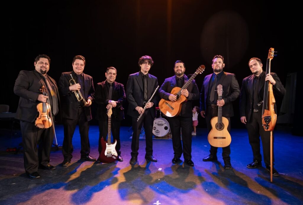 Acústica celebra 15 años de diversidad sonora en el Teatro Universitario_a
