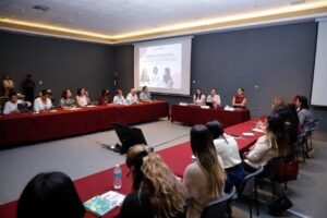 REUNION FEMINISTAS