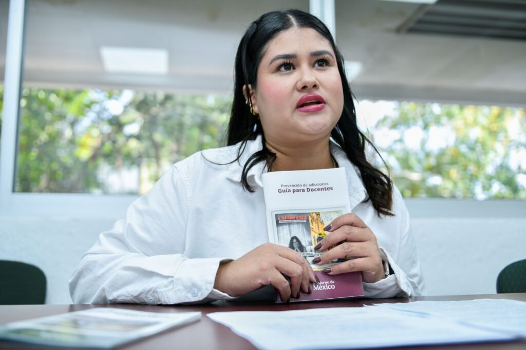 Se suma UdeC a estrategia nacional para prevenir adicciones_Daniela