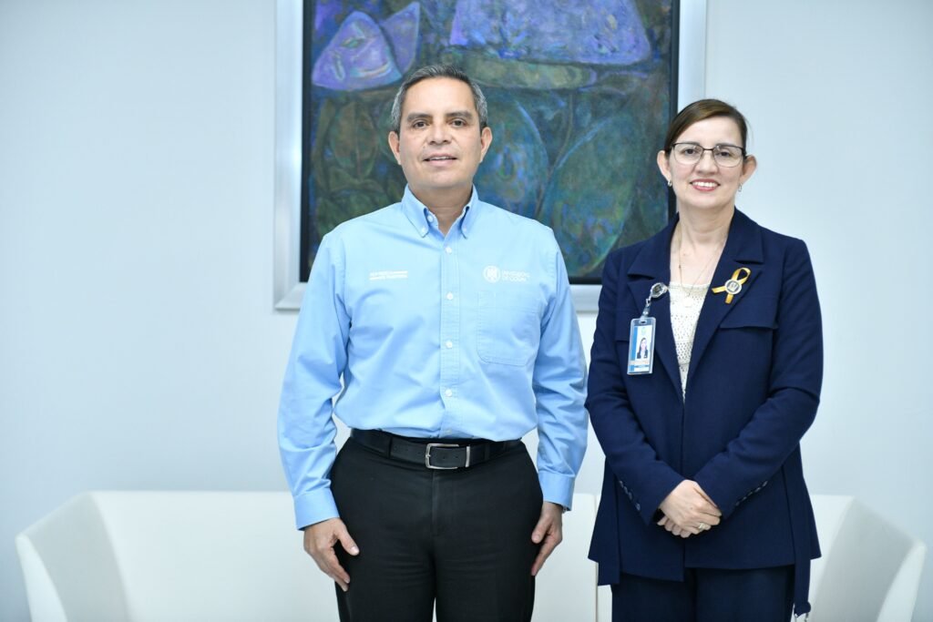 Visita de la delegada del IMSS Colima