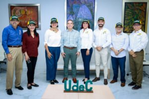Buscan fortalecer vínculos UdeC y Colegio de Comunicadores de Colima