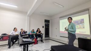 Capacitan en prevención y acompañamiento de violencia digital
