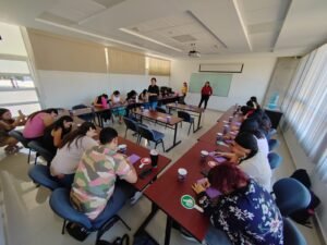 Derecho y Ciencias Políticas comemorna el 8M_a