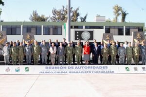 REUNIÓN CON AUTORIDADES