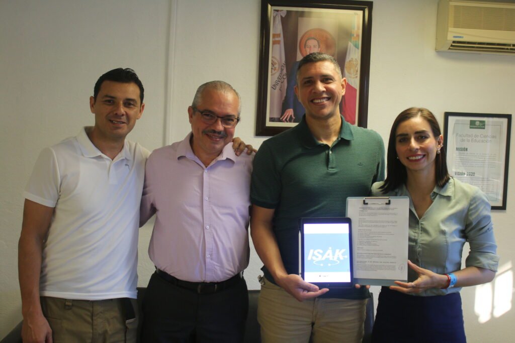Recibirá apoyo internacional proyecto de Ciencias de la Educación_Julián, Martín, Lenin, Isabel