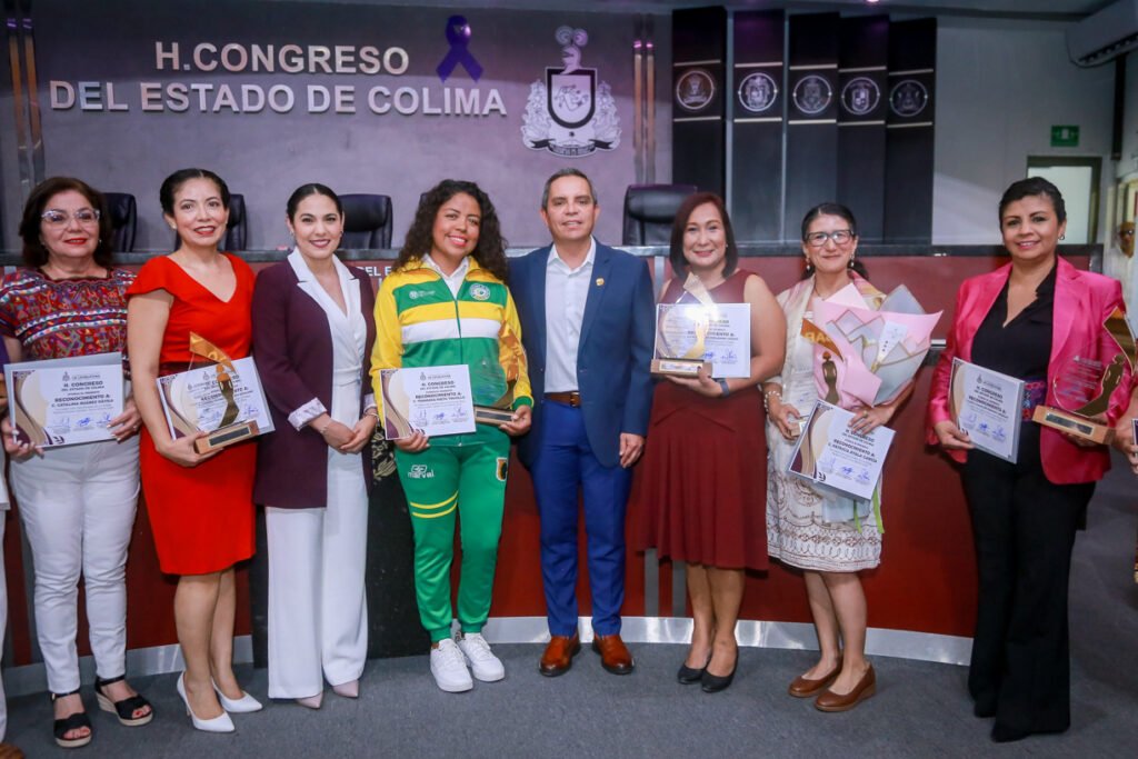 Reconoce Congreso a 6 universitarias destacadas