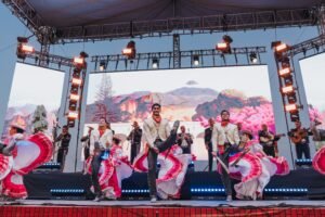 Ballet Folklórico y Mariachi de la UdeC brillan en La Cumbre del Mariachi 2025_g