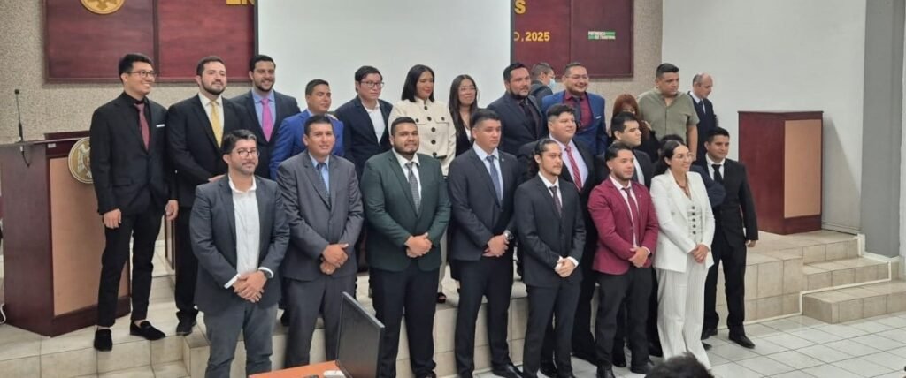 Concluye Diplomado en Robótica, Automatización y Redes Industriales