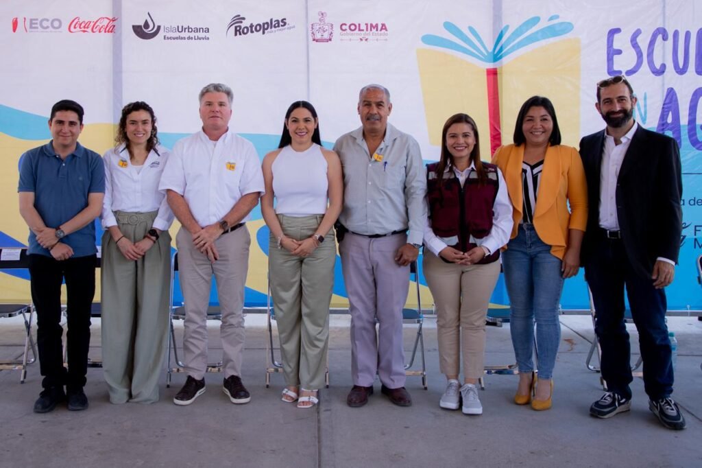 ESCUELAS CON AGUA