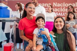 INDIRA VIZCAINO VACUNACIÓN