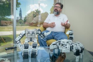 Invitan a competencia de Robots autónomos