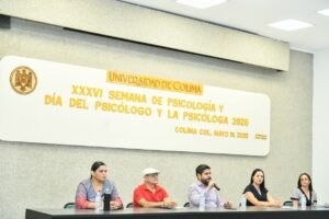 Abordan desafíos actuales en la formación de psicólogos y psicólogas