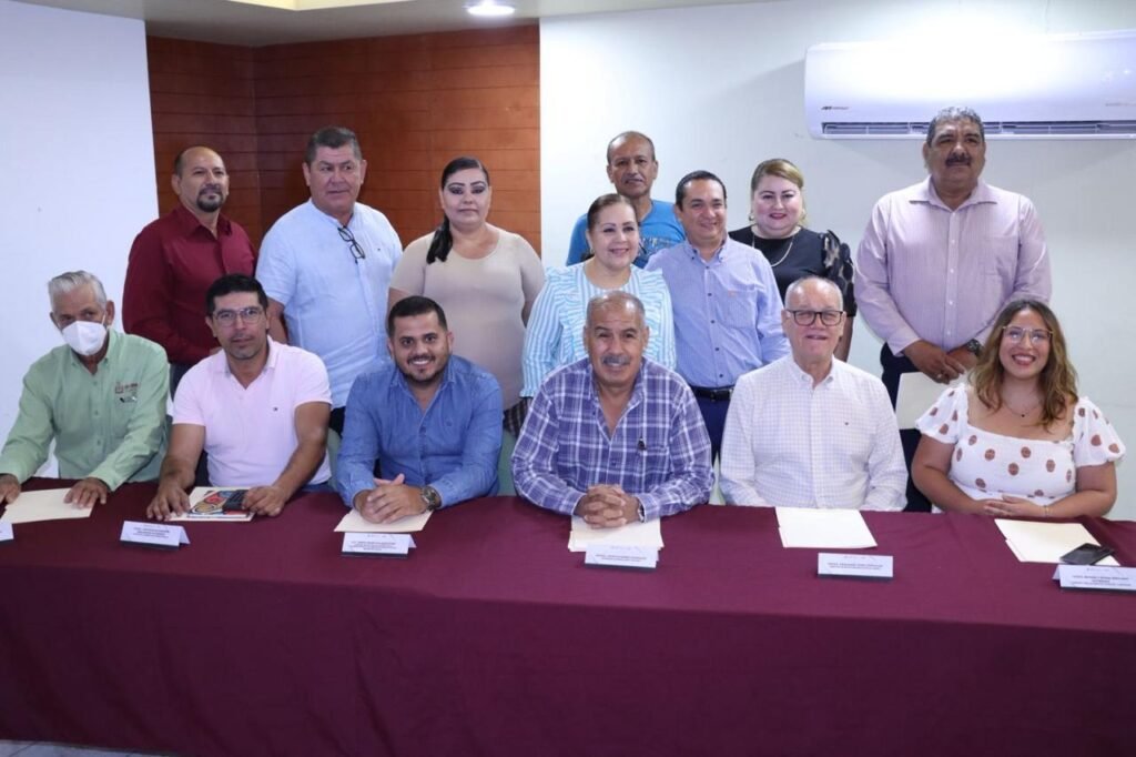 EDUCACIÓN COLIMA PLAZAS