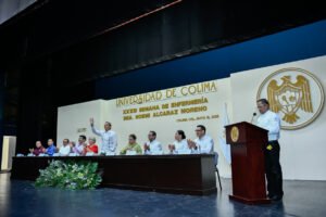 Inaugura rector 33 Semana de Enfermería_c