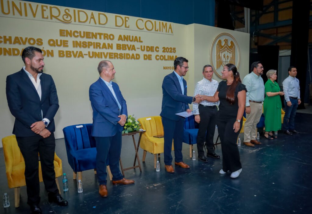 Realizan Encuentro Anual “Chavos que Inspiran” 2025, en la UdeC_b