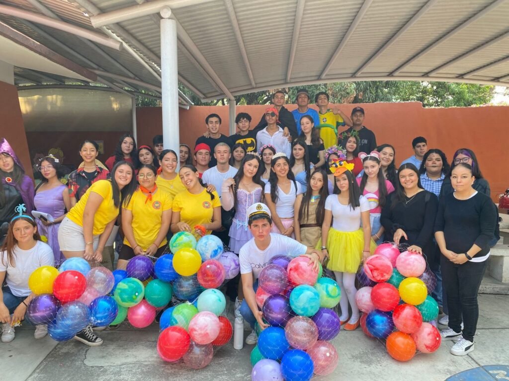 Realizan estudiantes del Bachillerato 13 actividades para festejar la infancia_a