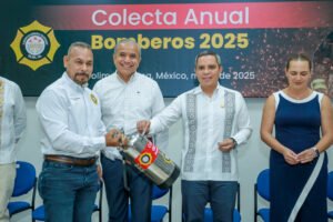Se suma UdeC a la Colecta anual de Bomberos 2025_a