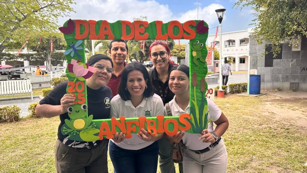 Sensibilizan sobre la importancia ecológica de los anfibios_c