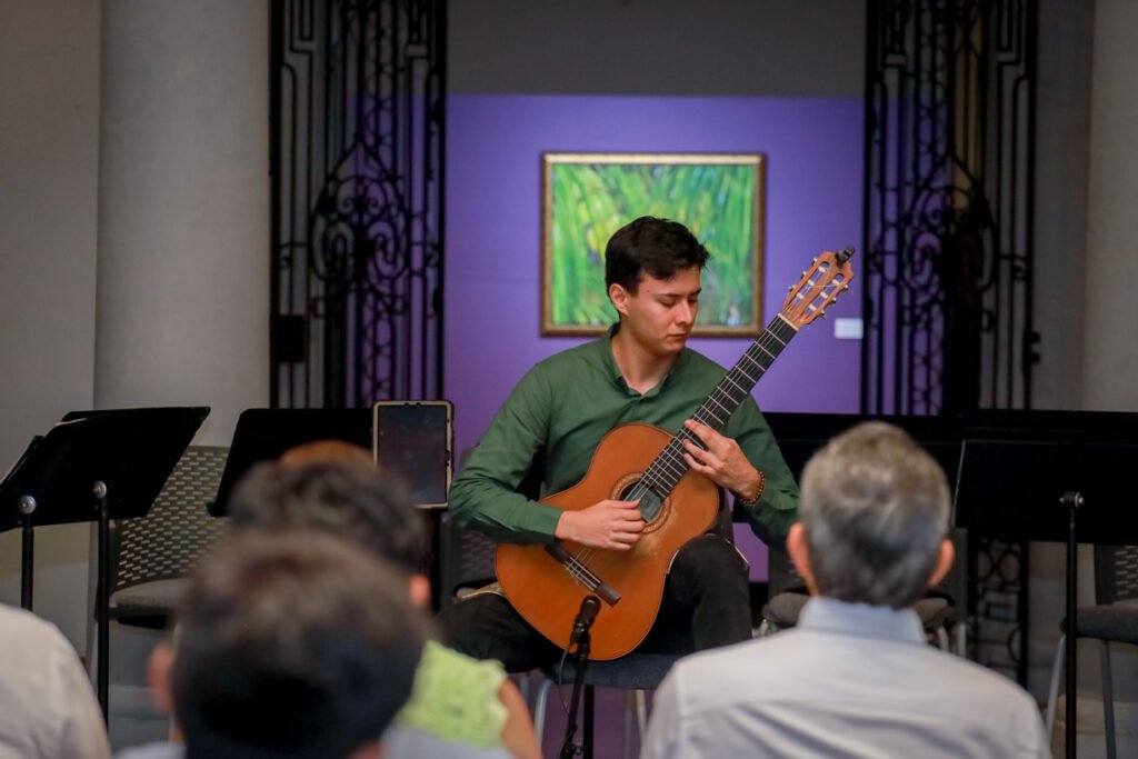 Inauguran Guitarromanía en su edición 19_d