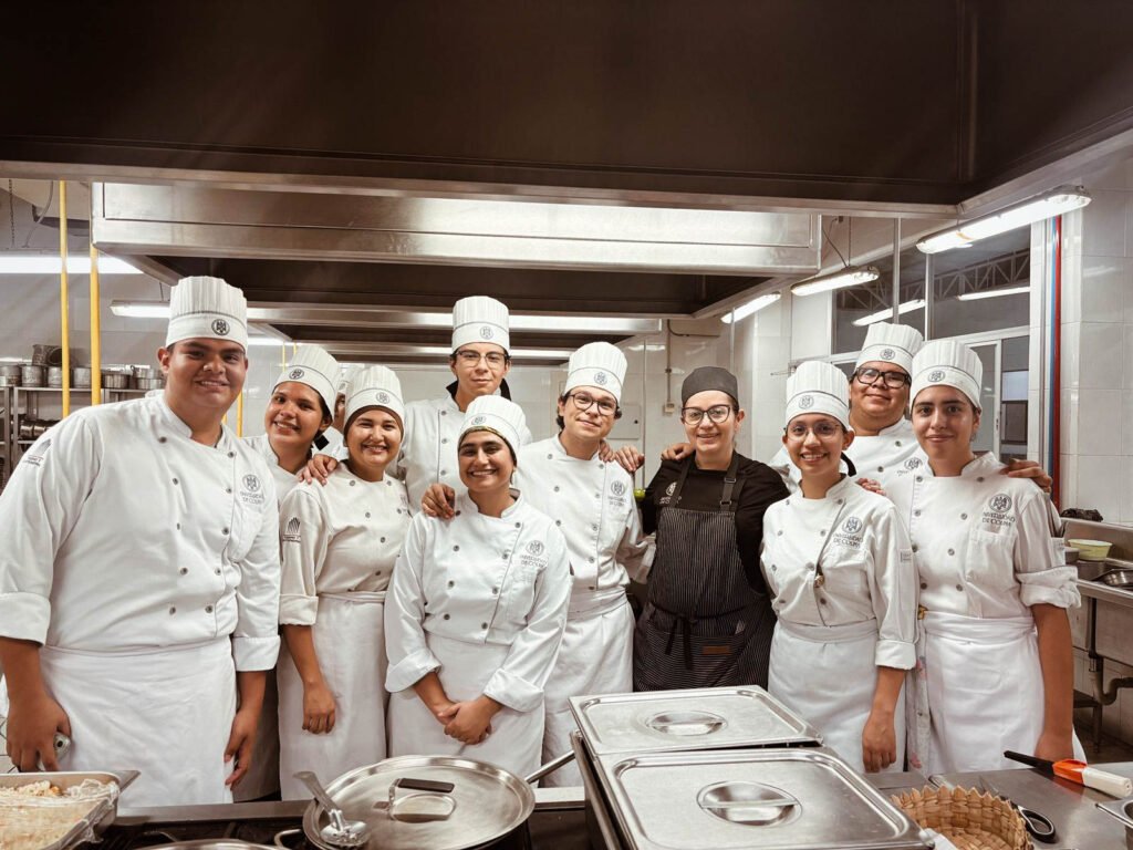 “Sabores del tiempo”, una cena que recorrió la historia de la cocina