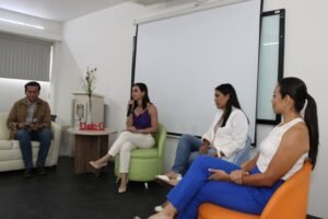 Universitarias analizan el documental #SeAcabó. Diario de las Campeonas_b