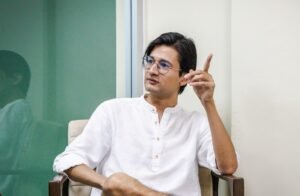 Andrés Olmos, egresado del IUBA, estudiará maestría en Italia_b