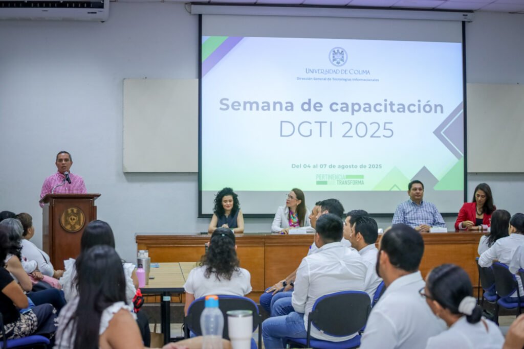 Capacitan a personal de Bibliotecas de la UdeC