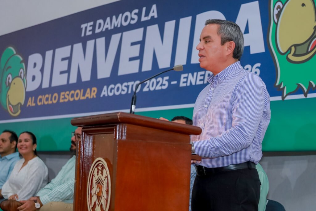 Inauguración oficial del ciclo 2025-2026 en la Universidad de Colima_Rector_a