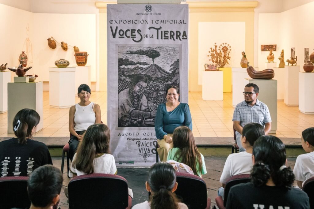 Inauguran exposición Voces de la Tierra_b