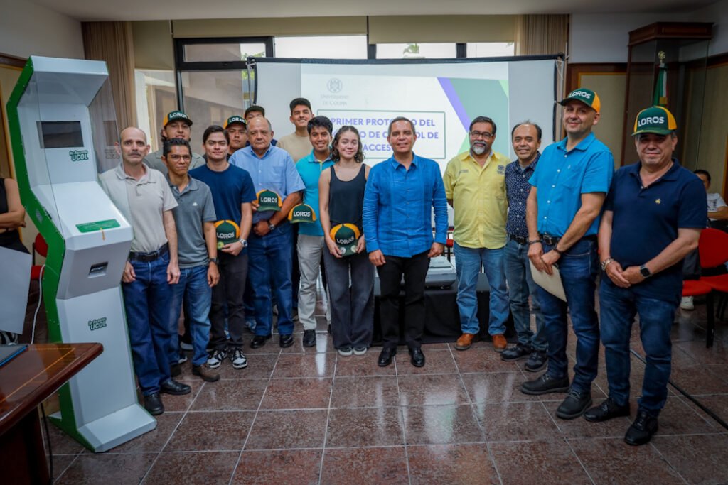 Presentan el primer prototipo del módulo de acceso a instalaciones de la UdeC_b