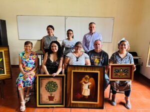 Presentan investigación sobre arte y psicología en feria del libro La Villa Lee_b