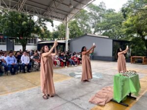 Bach 32 celebra 18 años con jornada por la interculturalidad y la paz