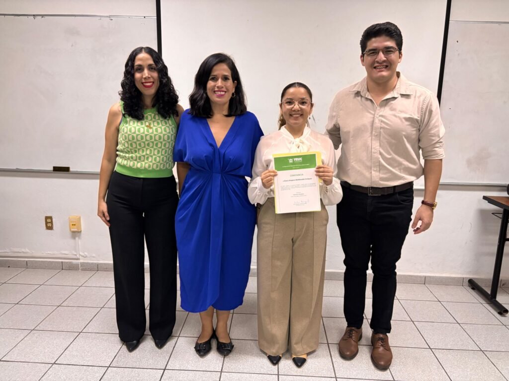 Impulsa FEUC análisis económico y vinculación profesional