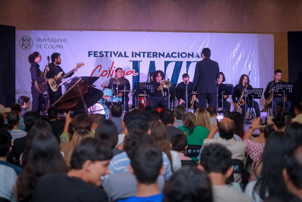 Inaugura rector edición 10 del Festival Internacional Colima Jazz 2025_a