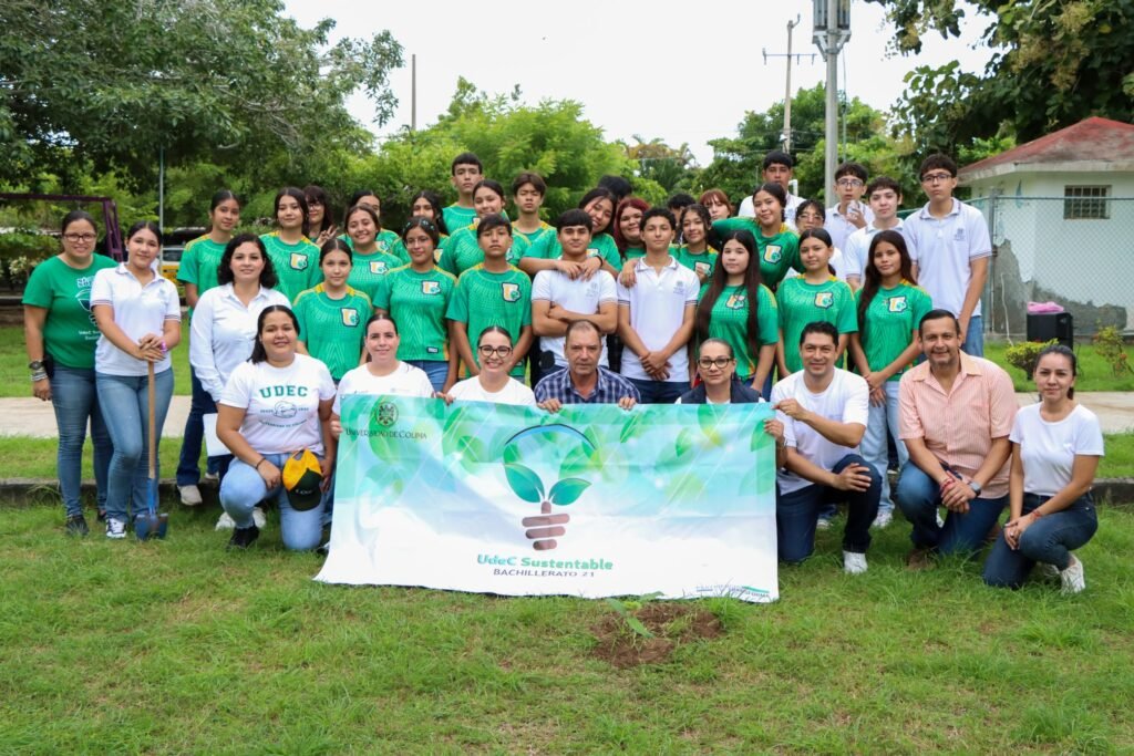 Jornada de Reforestación en Armería_d