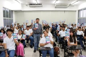 Taller con Rogelio Guedea en el Bach 7 de Armería