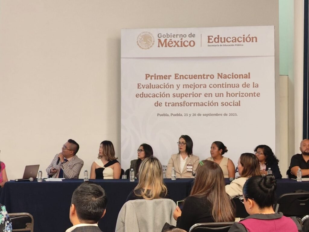 UdeC comparte experiencias en autoevaluación. 2da Jornada, Puebla_b
