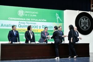 Bachillerato 4 celebra 47 años con récord histórico de titulación técnica