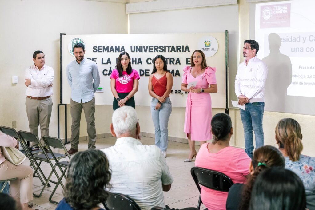 Charla en el CEDECO sobre cómo prevenir cáncer de mama_e