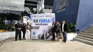 Comparten en Chiapas aplicaciones educativas de académicos de la UdeC