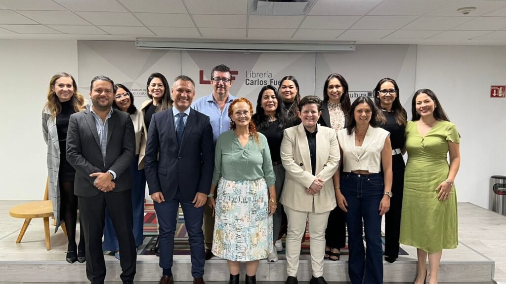 Fortalece UdeC sus capacidades de gestión y vinculación