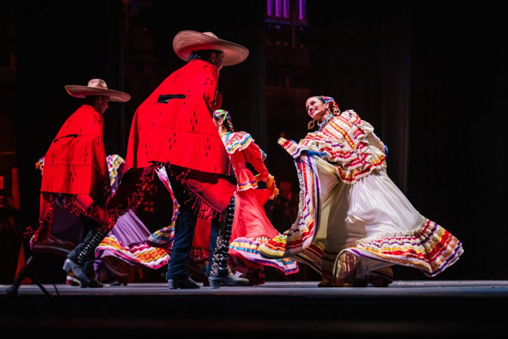 Inicia Temporada de Otoño del Ballet Folklórico UdeC_i