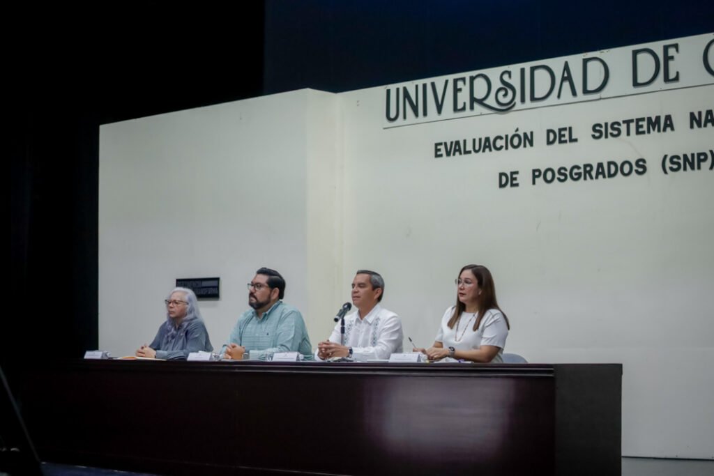 Reunión sobre evaluación del Sistema Nacional de Posgrado_Rector