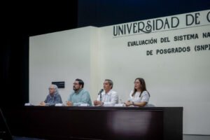 Reunión sobre evaluación del Sistema Nacional de Posgrado_Rector
