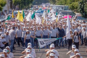 Celebra SUTUC 45 aniversario con marcha por la ciudad