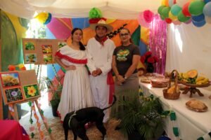 Feria intercultural en Cerro de Ortega
