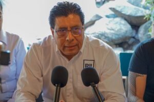 Investigador Raúl Aquino, en eventos Internales sobre desastres_Raúl