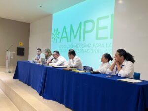 La UdeC se integra a la nueva mesa directiva de AMPEI_a