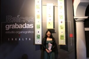 Expo Raíces grabadas_Enkalya en el Del Paso_e