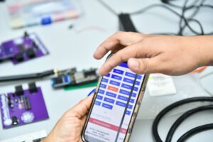 FIME mejora aplicación para personas ciegas en transporte público_c